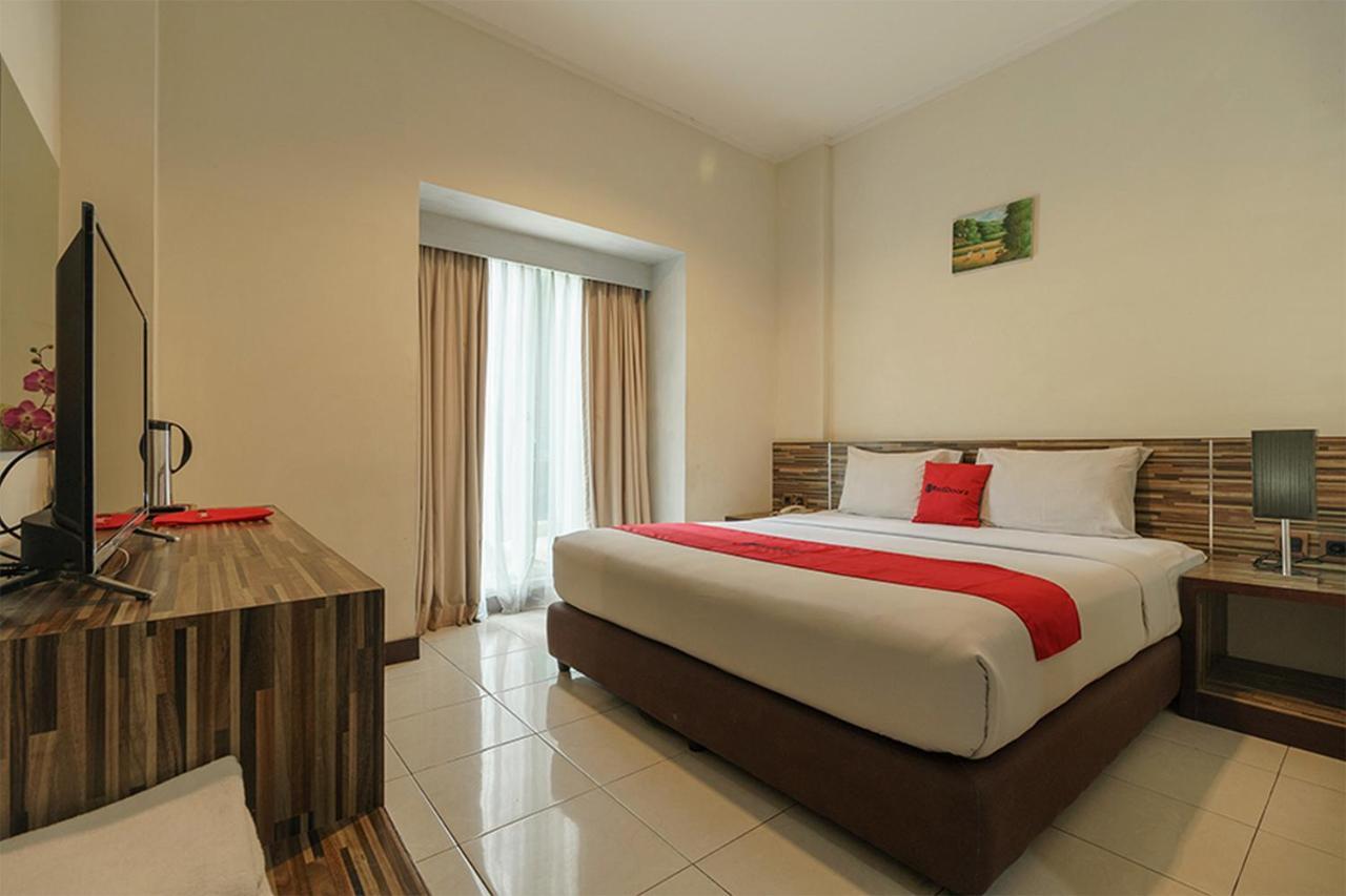 Reddoorz Plus @ Gunung Sahari 2 Jakarta Exteriör bild